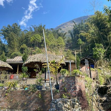 Sue Pa Family Trekking Homestay Sapa Exterior foto